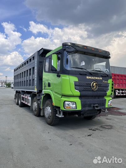 Водитель самосвала (Shacman X3000)