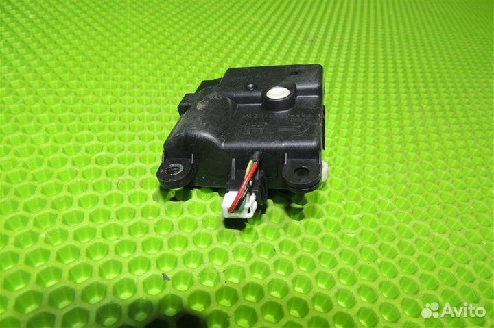 Сервопривод заслонки печки Nissan Bluebird Sylphy