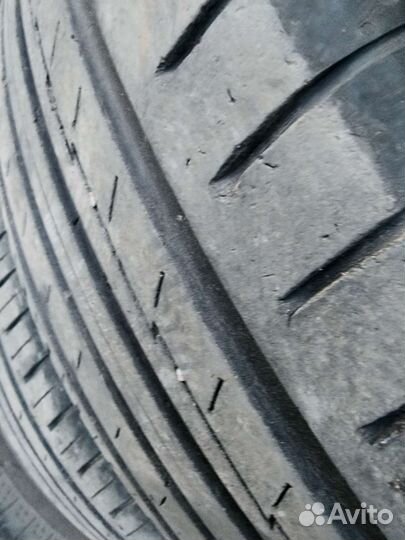 Yokohama BluEarth AE50 215/65 R17
