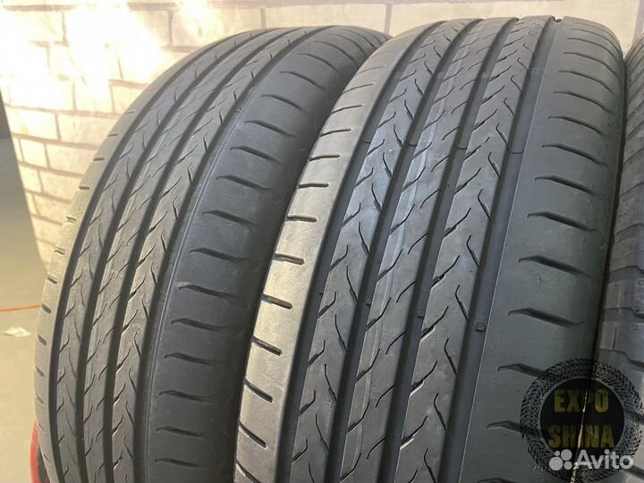 Continental EcoContact 6 215/60 R17