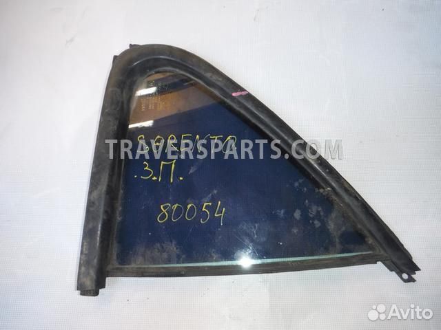 Форточка задней правой двери