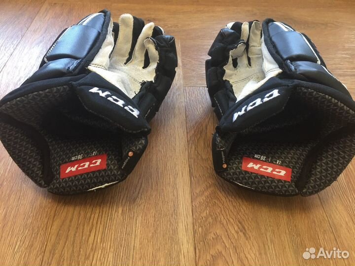 Хоккейные перчатки CCM jetspeed FT1 SR14 черные