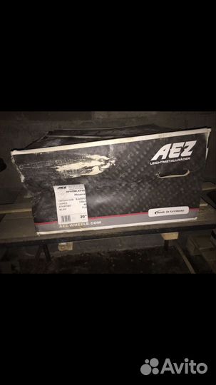 Литые диски на 20