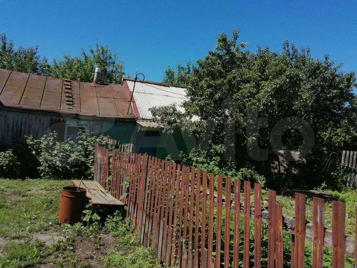 Дом 45 м² на участке 4,3 га