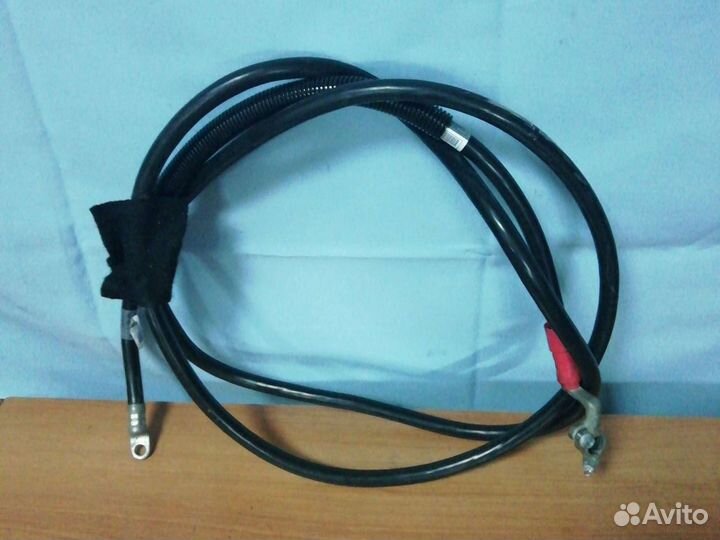 Клема плюсовая на Mercedes w211