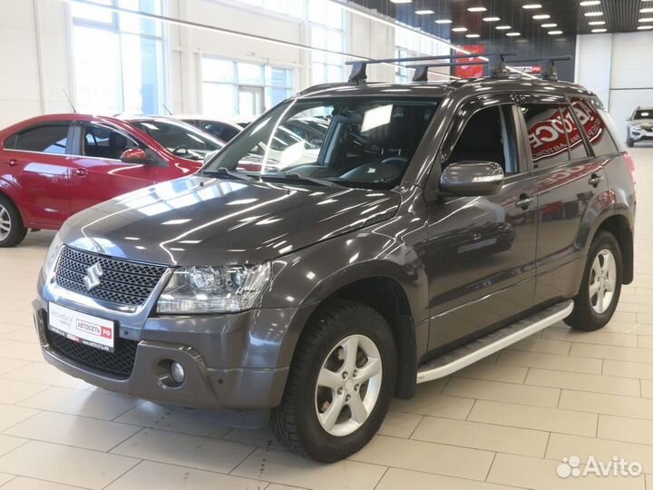 Suzuki Grand Vitara 2 AT, 2011, 176 000 км