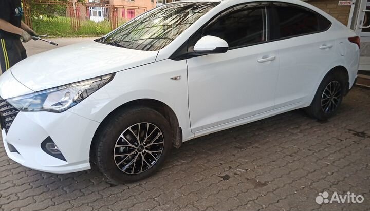 Новые литые диски R15 KIA RIO/solaris mazda-2