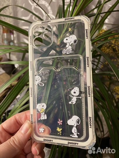 Чехол на iPhone 11