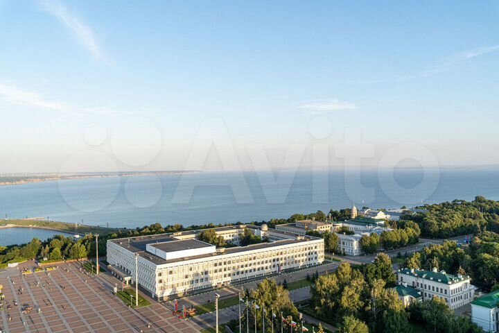 Свободного назначения, 585 м²