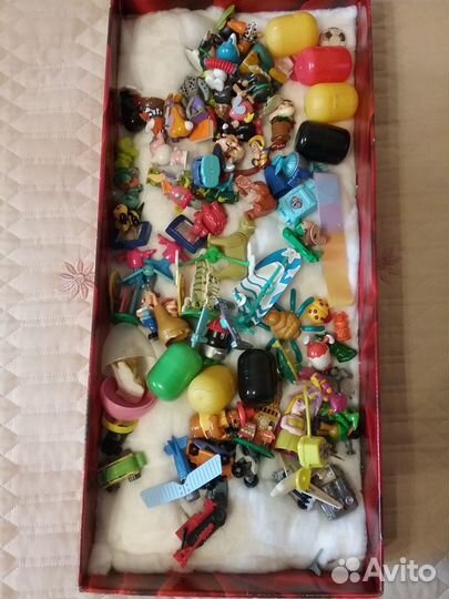 Коллекция игрушек Киндер-сюрприз (с начала 90-х)