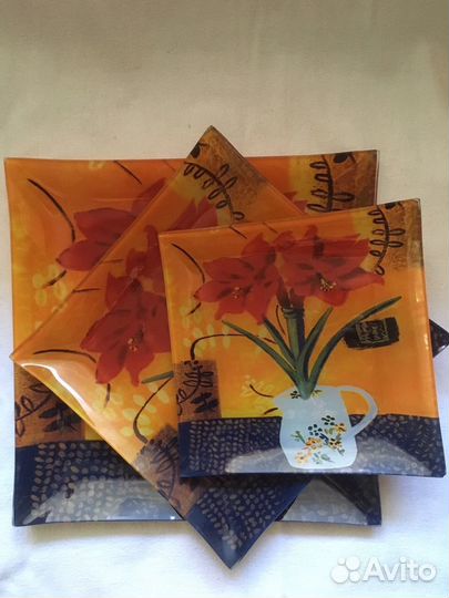 Набор тарелок