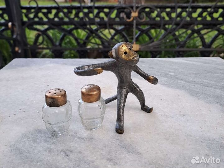 Обезьяна чугунная настольная соль- перец