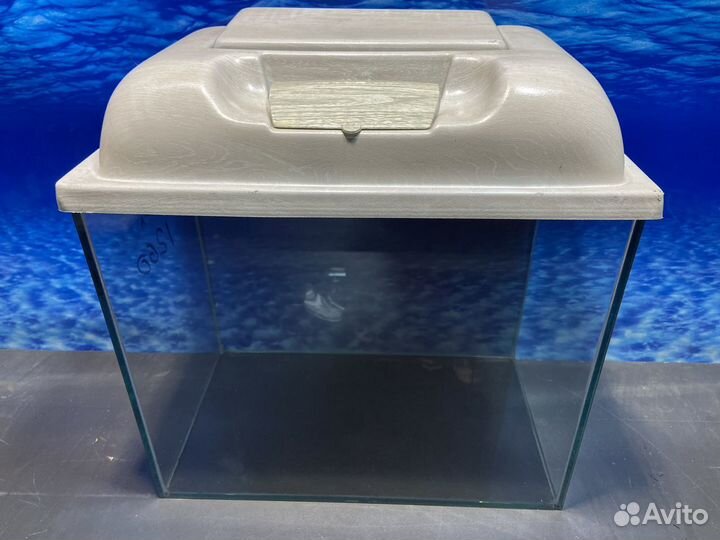 Новый 25 литров с крышкой