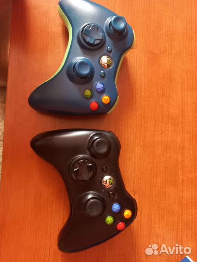 Xbox 360 special edition blue