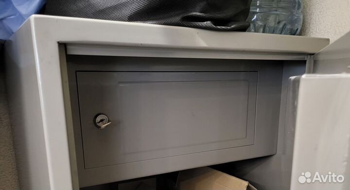 Сейф Шкаф металический офисный