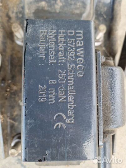 Крепление запасного колеса Daf Xf