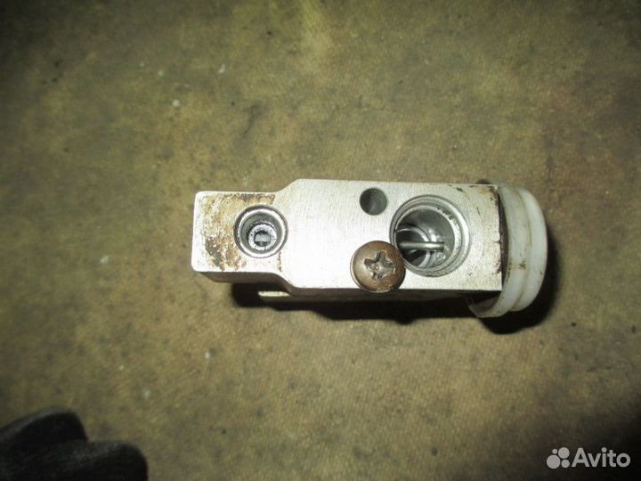 Клапан кондиционера Kia Picanto 2004-2011 (9760417