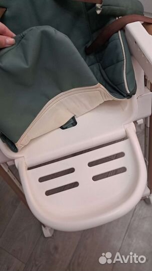 Стульчик для кормления happy baby berny v2