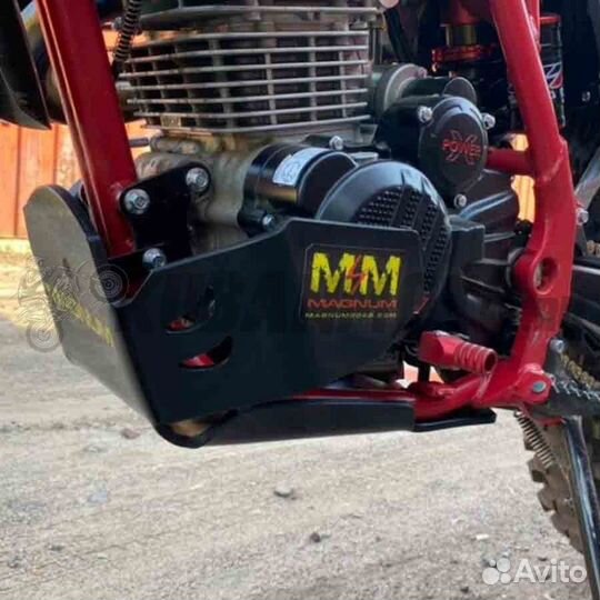 Защита двигателя и прогрессии BSE Z10 / черная / m