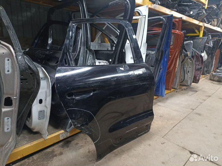 Дверь задняя правая Porsche Macan 2020