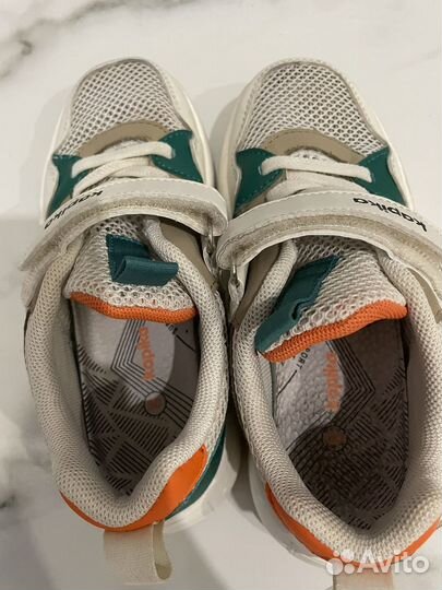 Кроссовки кеды капика 30