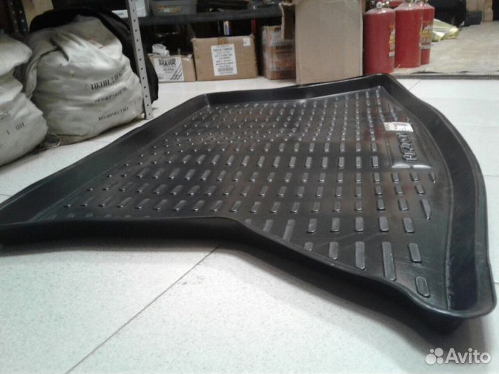 Ковер багажника гранта лифтбек с 2018 года