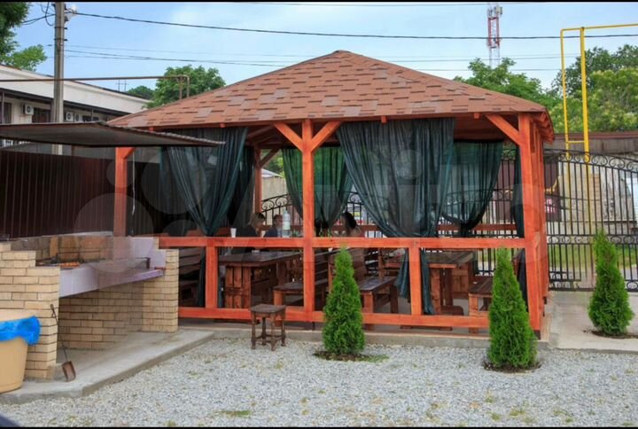 Гостиница, 300 м²