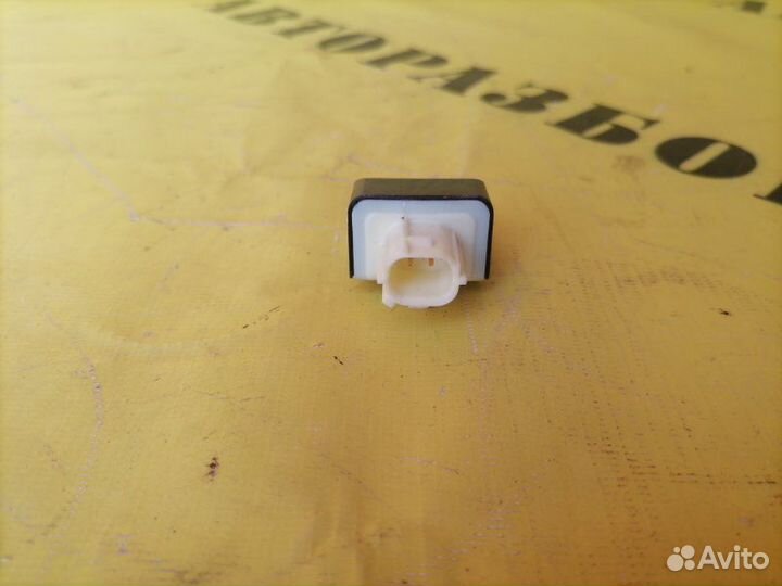 Датчик AIR BAG (удара) Toyota Rav4 40 2013-2019