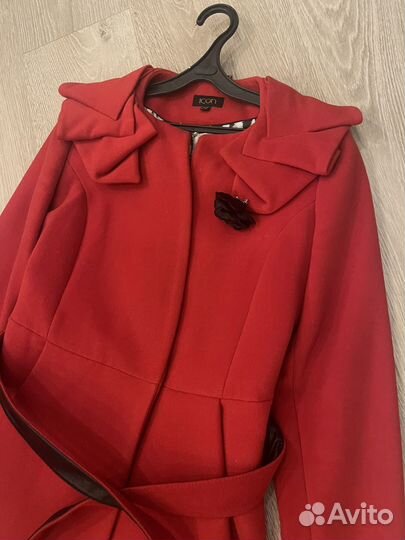 Пальто женское 42 размер
