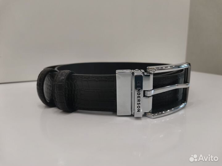 Мужской кожаный ремень коричневый