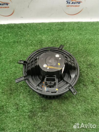 Мотор печки Dodge Journey 2.4 ED3 2010