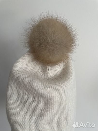 Кашемировая шапка с Куницей