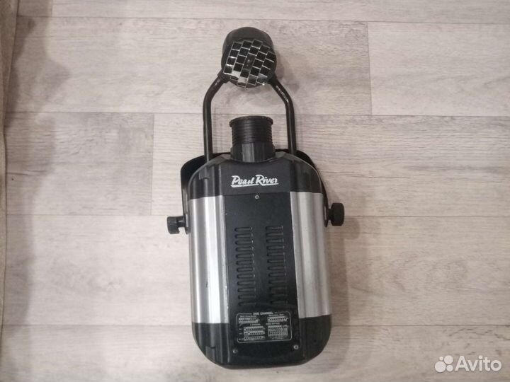 Светодинамический прибор