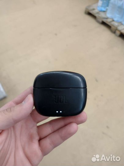 Беспроводные наушники jbl