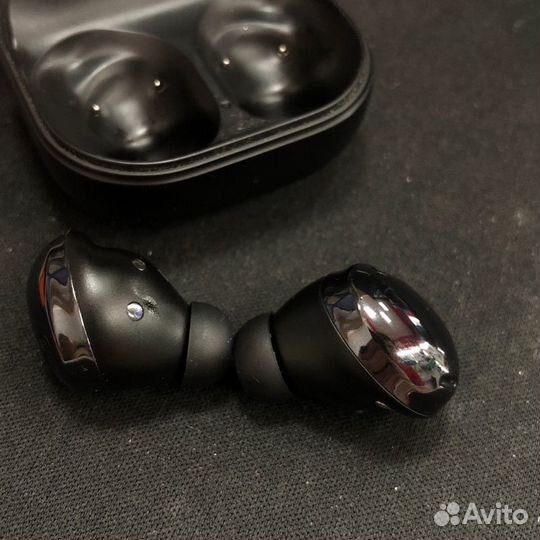 Наушники Беспроводные Samsung Buds Pro SM-R190