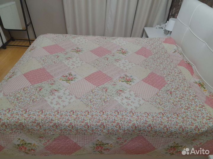 Покрывало стеганное