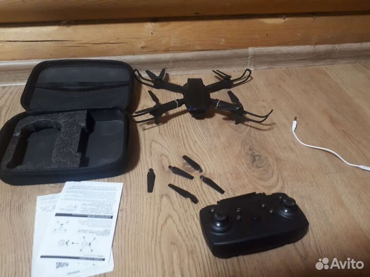 Квадрокоптер дрон