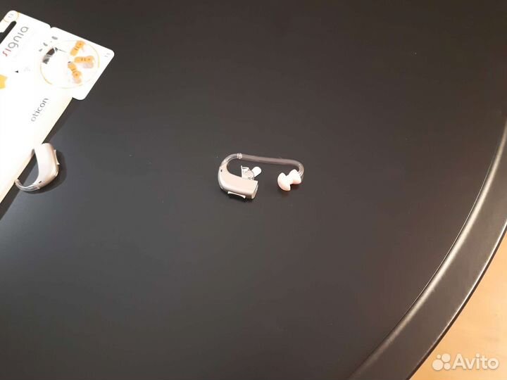 Слуховой аппарат oticon