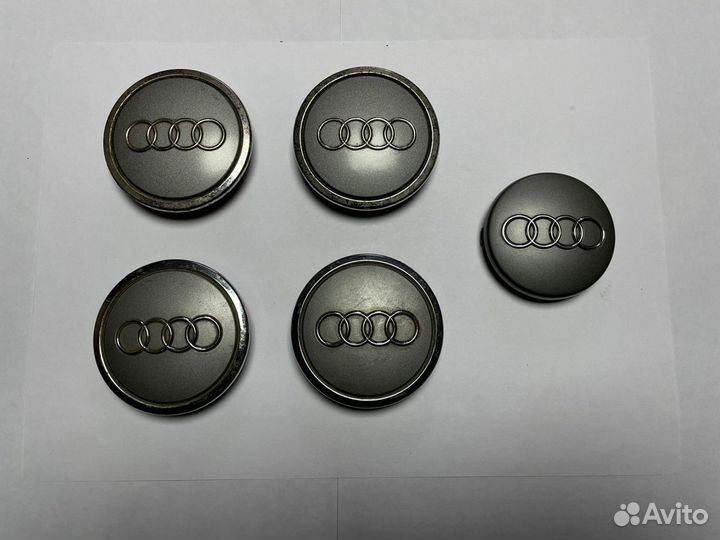 Декоративная крышка диска Audi