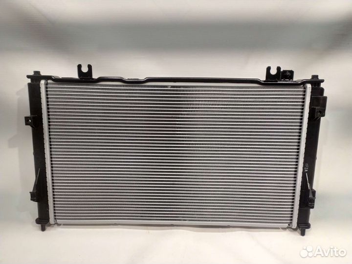 Радиатор охлаждения Halla, Гранта,2190, Калина 2