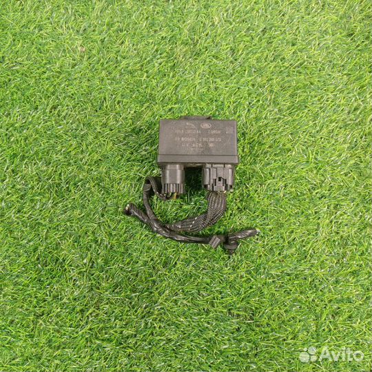 Реле свечей накала Land Rover Sport L494 3.0 disel