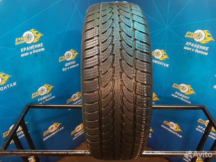 Nokian Tyres WR SUV 255/70 R16