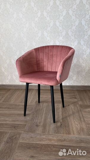 Стулья в ассортименте