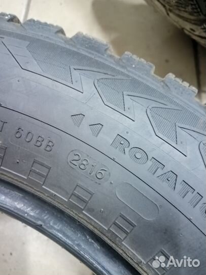 Nokian Tyres Nordman 5 SUV 215/65 R16 102