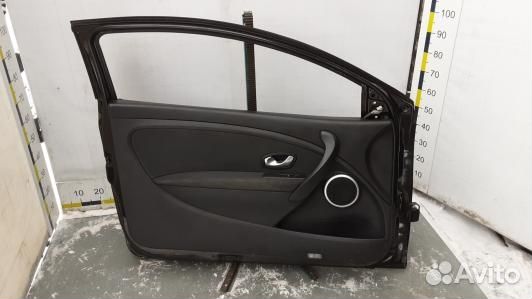 Дверь передняя левая renault megane 3 (UBN32EN01)