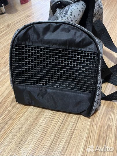 Переноска для маленьких кошек и собак