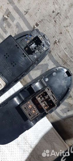 Блок управления стеклоподъемниками Tagaz C10