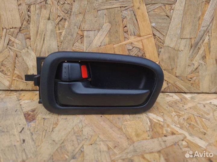 Ручка внутренняя двери Suzuki Grand Vitara 2 2007