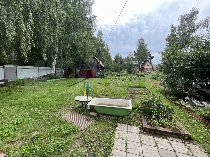 Дом 54 м² на участке 6,5 сот.