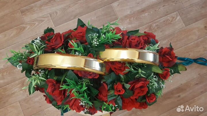 Свадебное украшение для авто